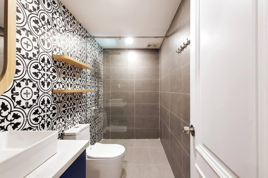Modern, Cozy & Fully Equipped 2Br Apt In D4, 5M To D1 Ho Chi Minh Zewnętrze zdjęcie